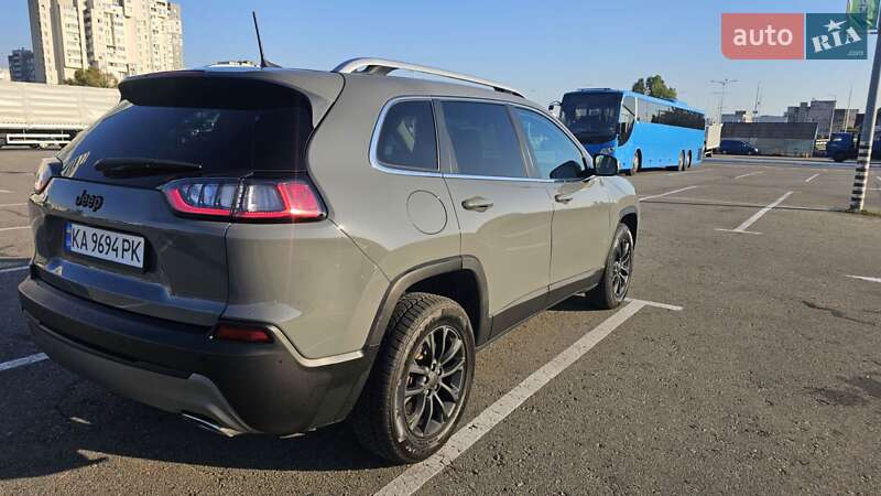Jeep Cherokee 2020