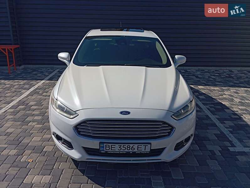 Ford Fusion 2015