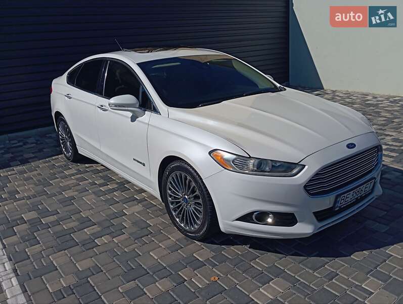 Ford Fusion 2015
