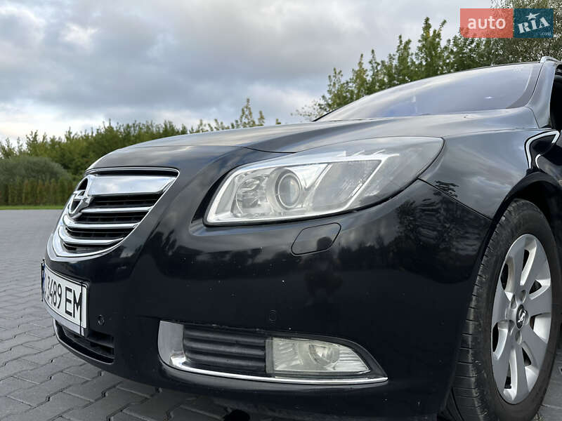 Opel Insignia 2011