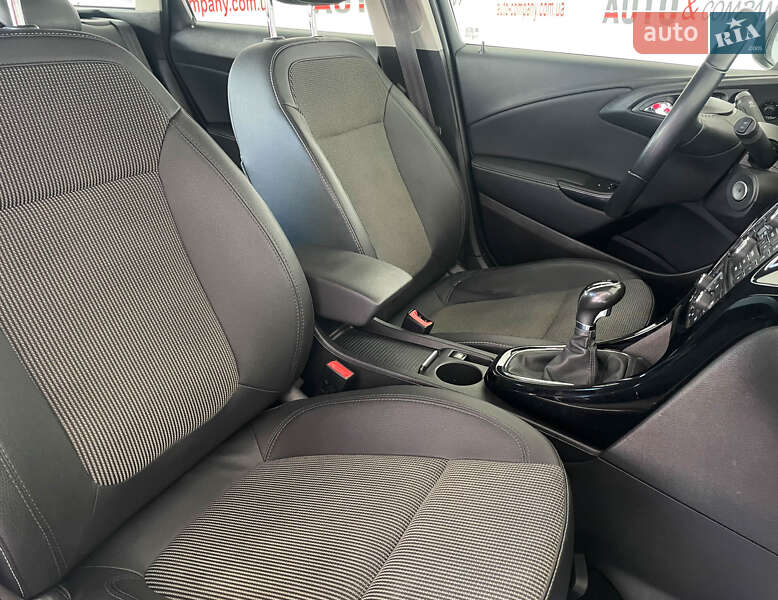 Opel Astra 2015 Opel Astra 2015