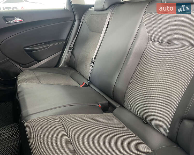 Opel Astra 2015 Opel Astra 2015