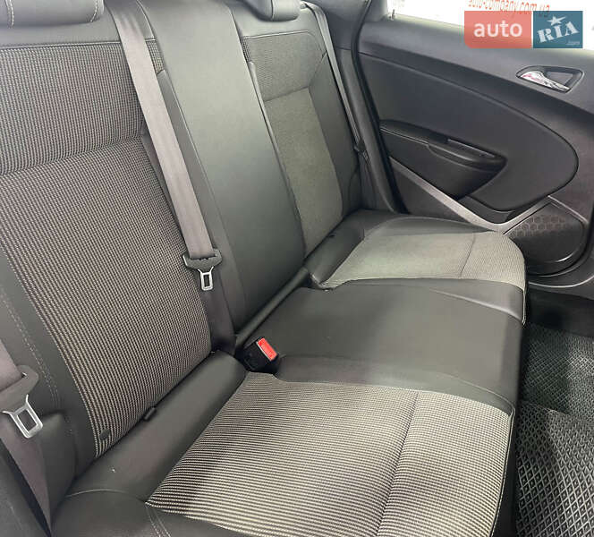 Opel Astra 2015 Opel Astra 2015