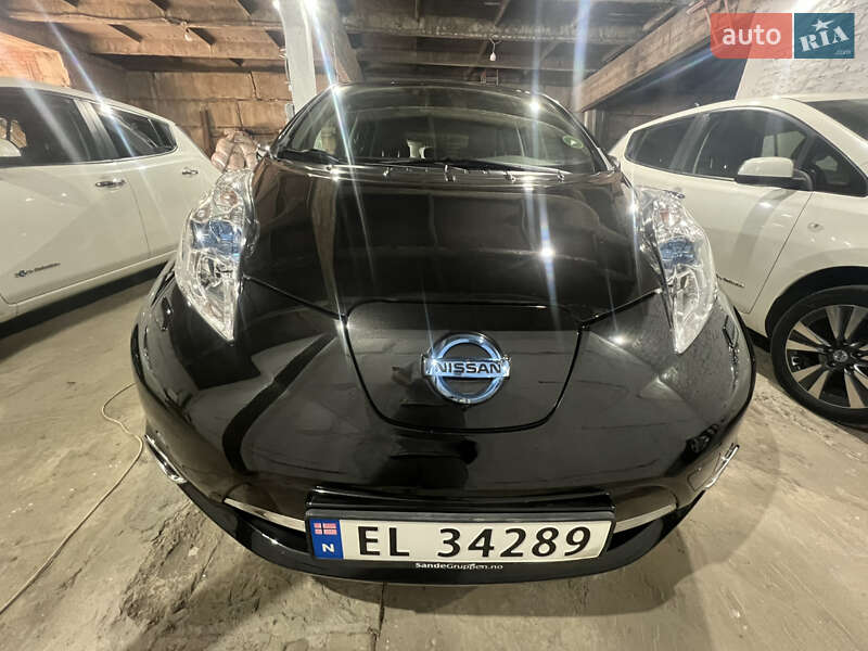 Nissan Leaf 2014