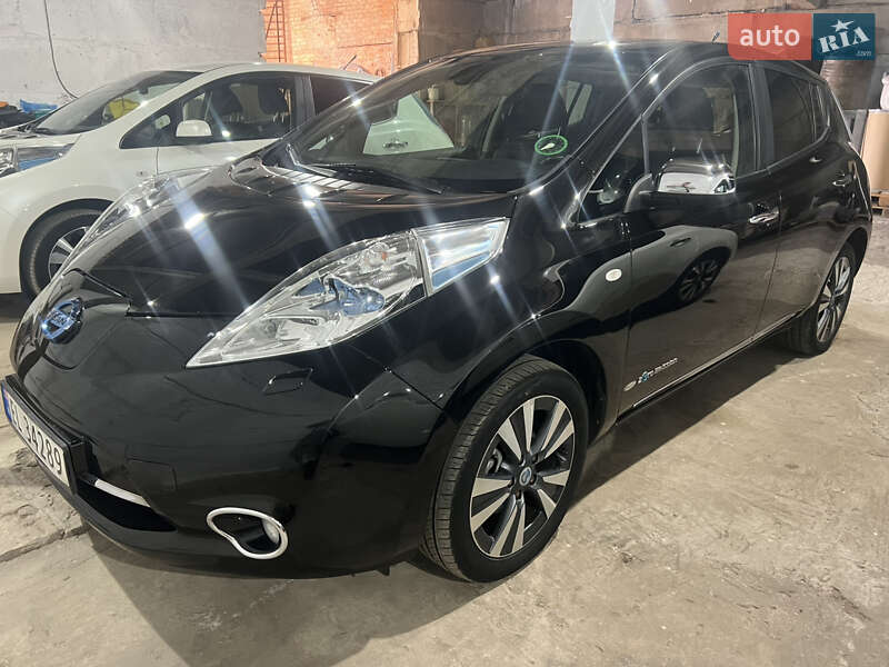 Nissan Leaf 2014