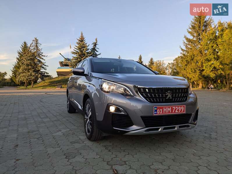 Peugeot 5008 2020