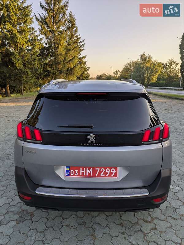 Peugeot 5008 2020