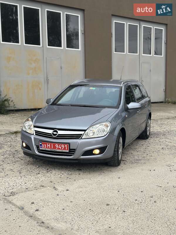 Opel Astra 2008