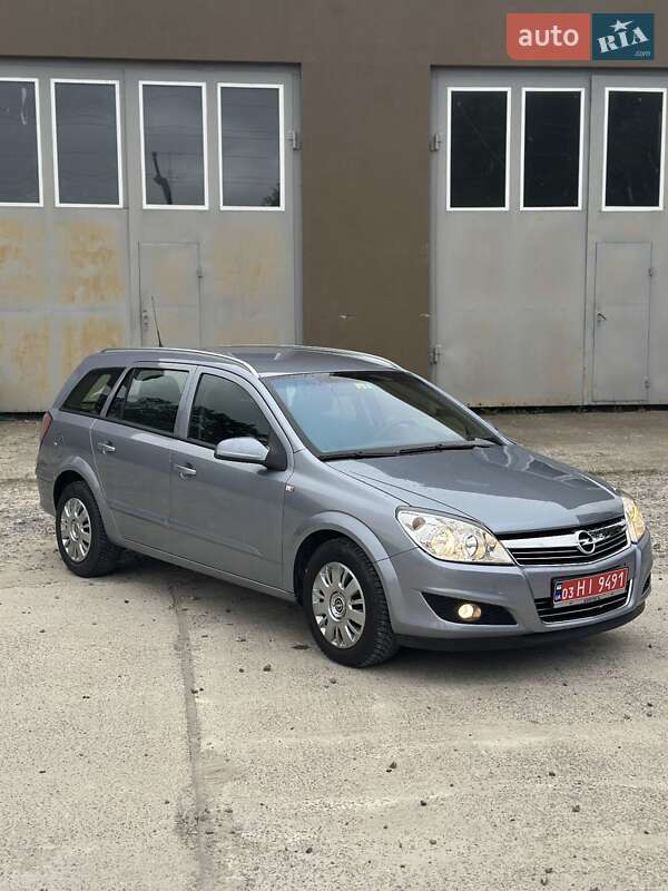 Opel Astra 2008