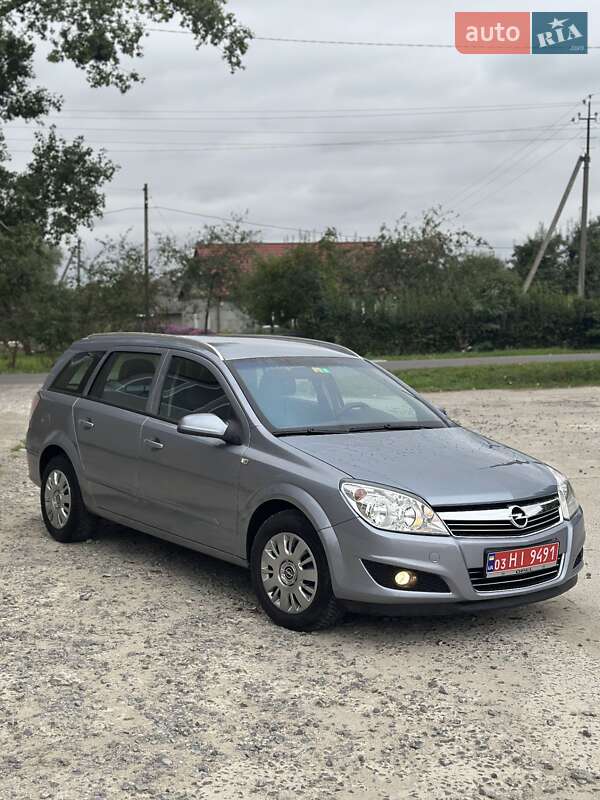 Opel Astra 2008