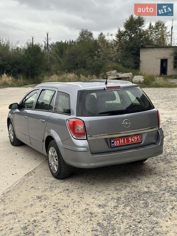 Opel Astra 2008