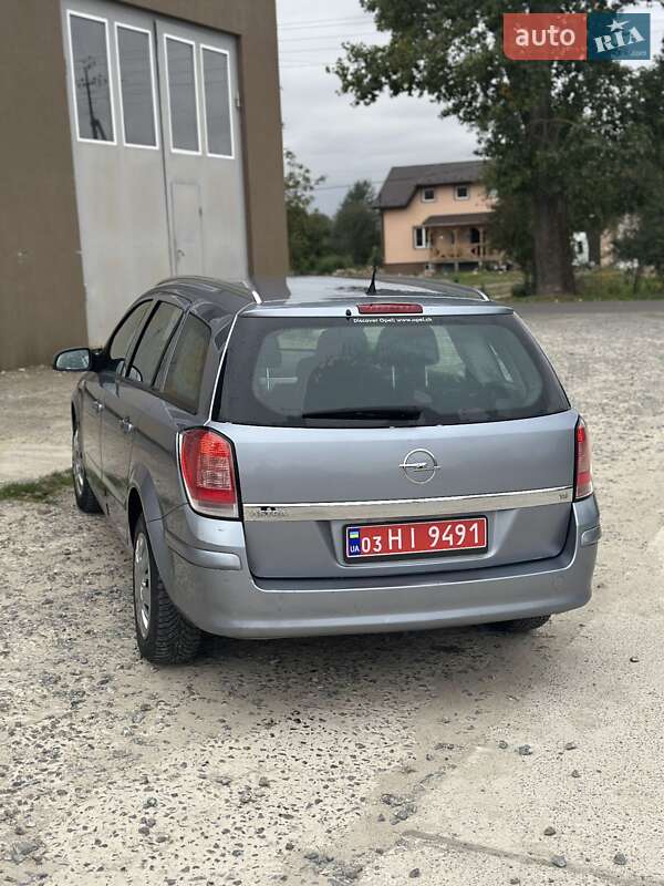 Opel Astra 2008