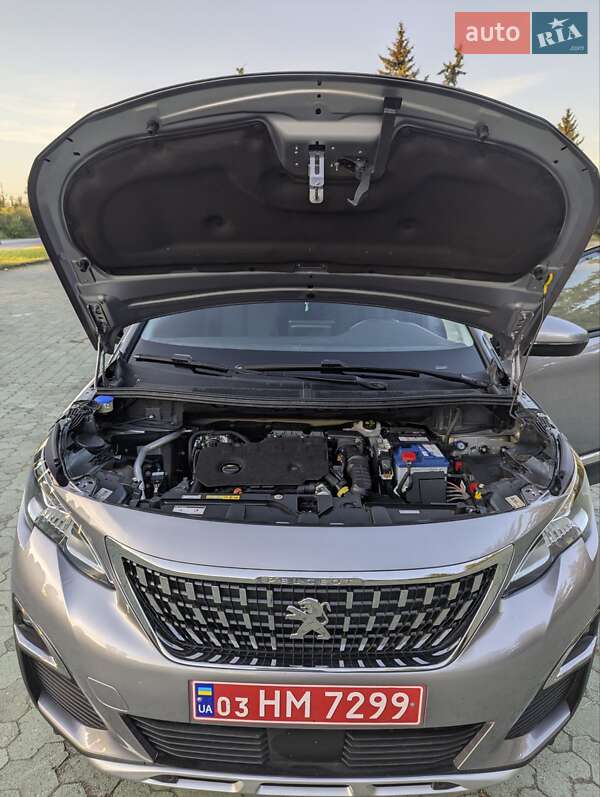 Peugeot 5008 2020
