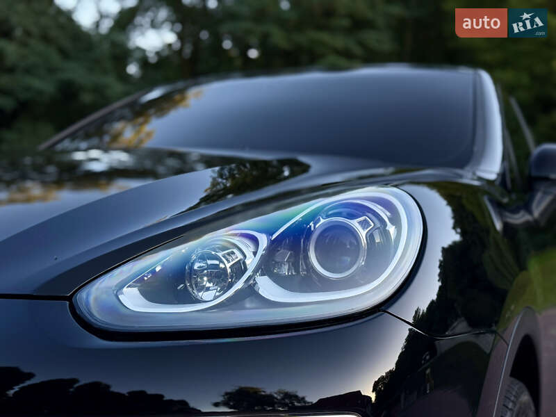 Porsche Cayenne 2015