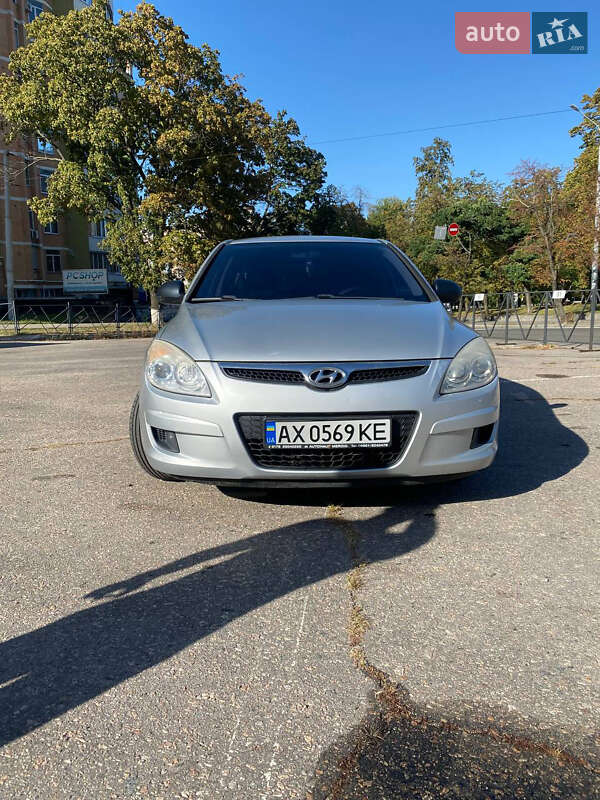 Hyundai i30 2007