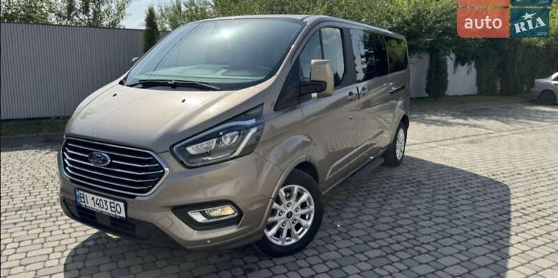 Ford Tourneo Custom 2019