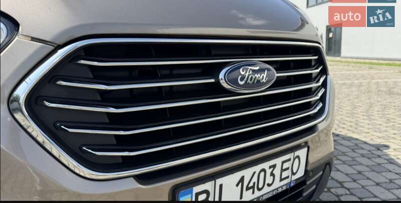 Ford Tourneo Custom 2019