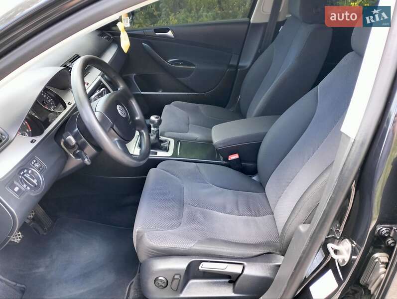 Volkswagen Passat 2010