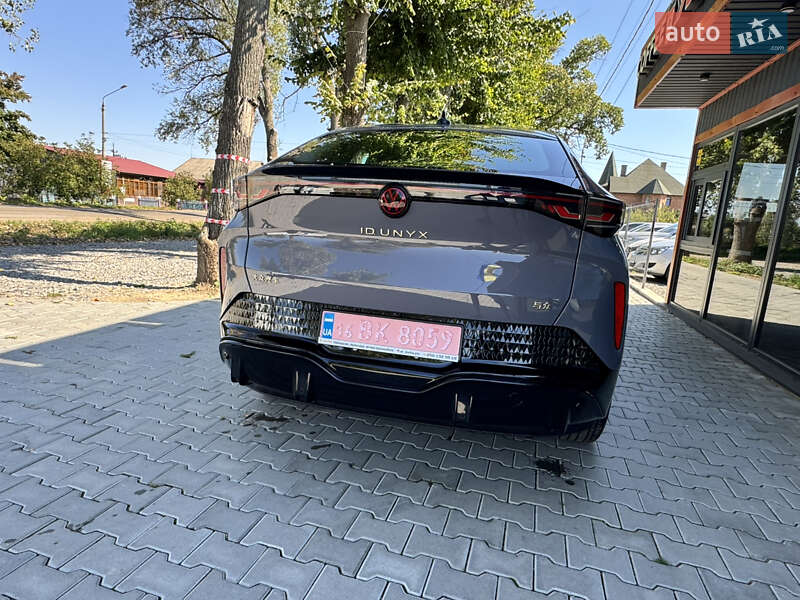 Volkswagen ID. UNYX 2024