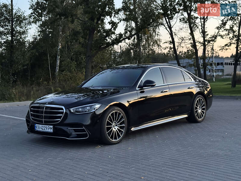 Mercedes-Benz S-Class 2021