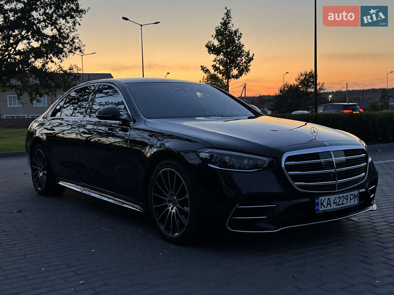 Mercedes-Benz S-Class 2021