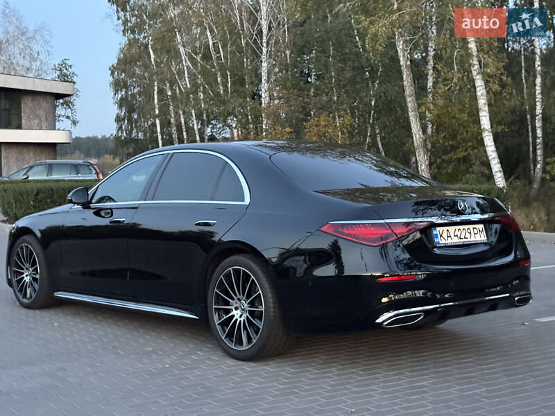 Mercedes-Benz S-Class 2021