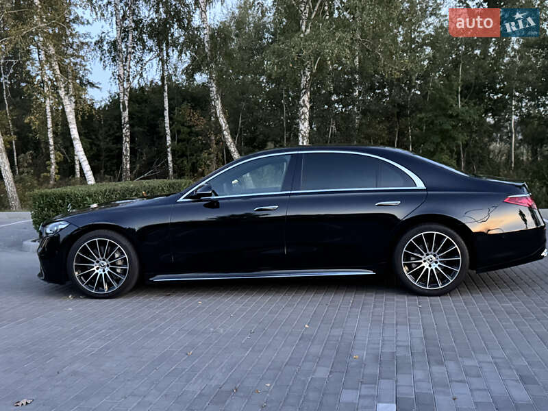 Mercedes-Benz S-Class 2021