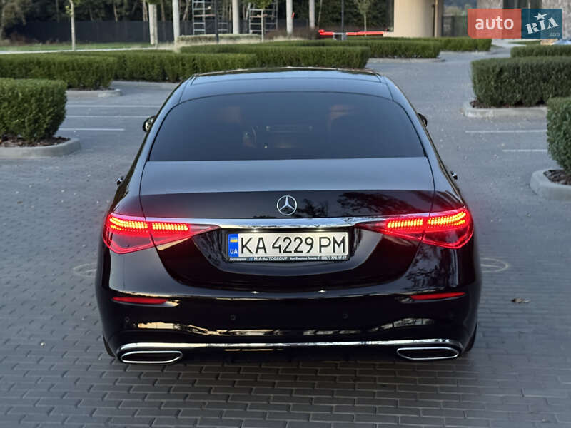 Mercedes-Benz S-Class 2021