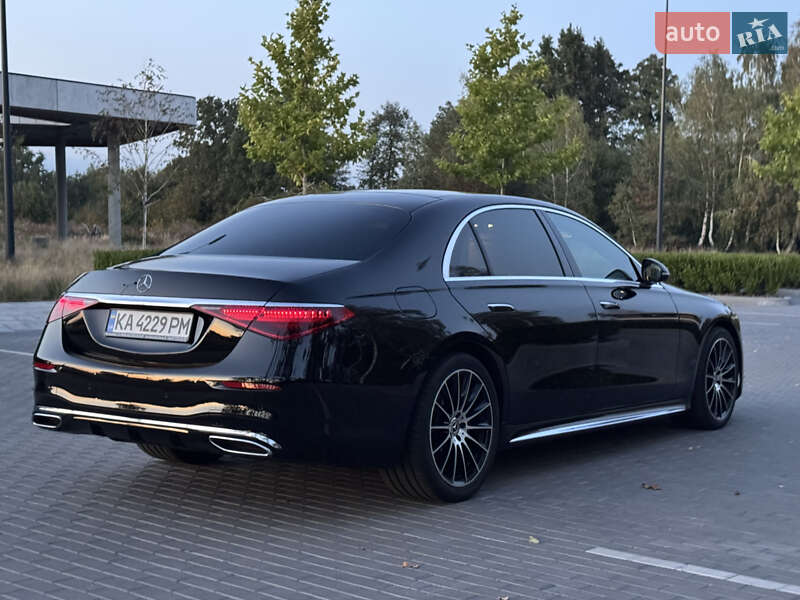 Mercedes-Benz S-Class 2021