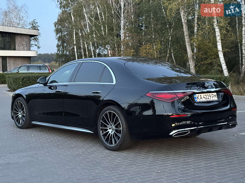 Mercedes-Benz S-Class 2021