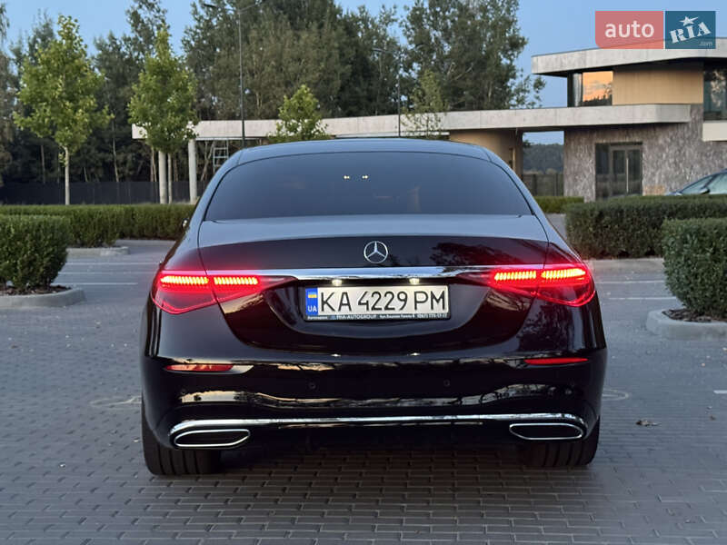Mercedes-Benz S-Class 2021