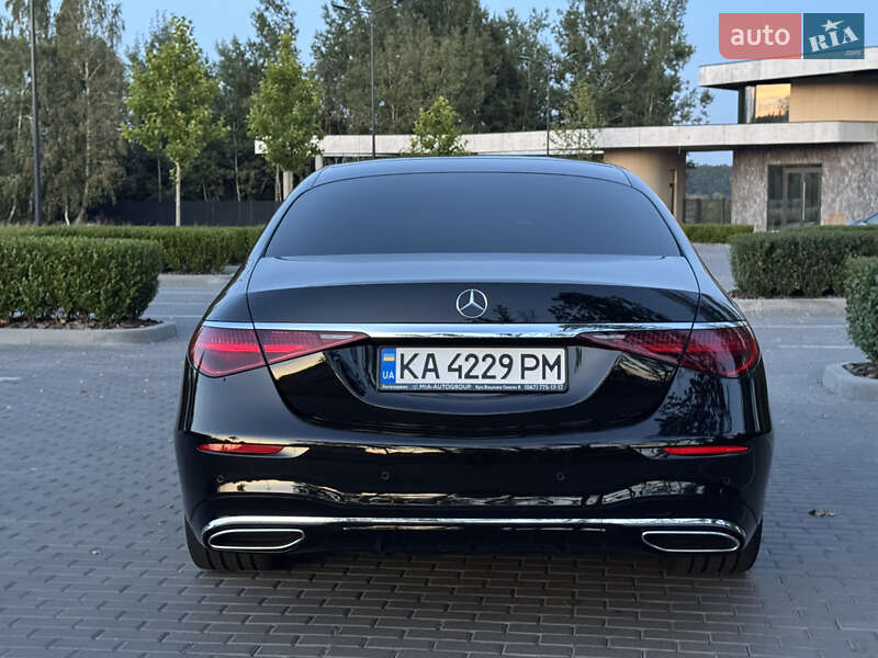 Mercedes-Benz S-Class 2021