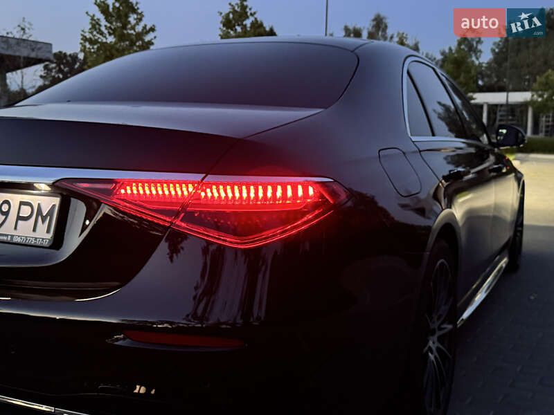 Mercedes-Benz S-Class 2021