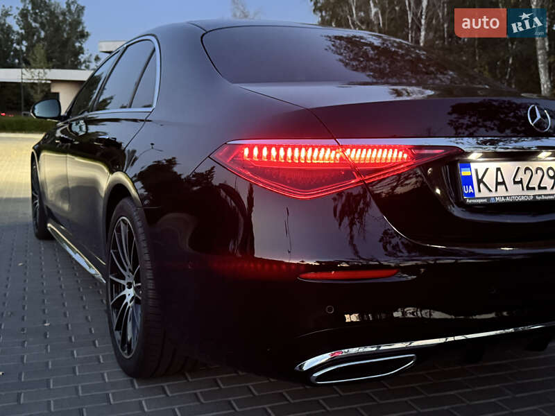 Mercedes-Benz S-Class 2021