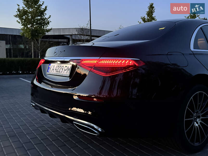 Mercedes-Benz S-Class 2021