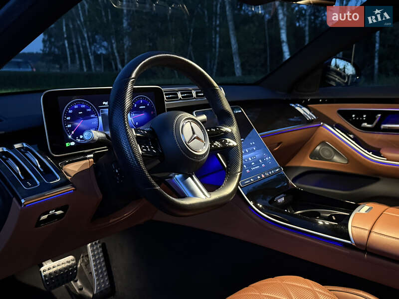 Mercedes-Benz S-Class 2021