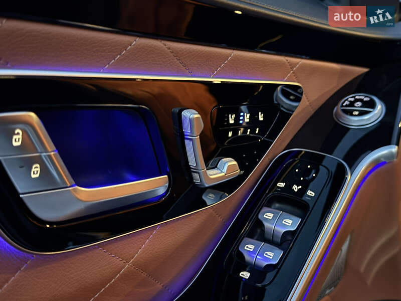 Mercedes-Benz S-Class 2021