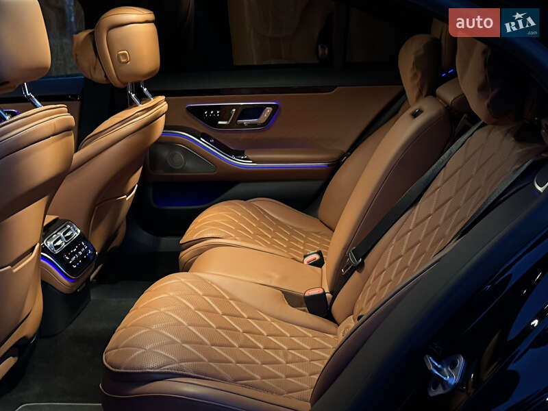 Mercedes-Benz S-Class 2021