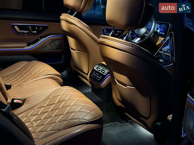 Mercedes-Benz S-Class 2021