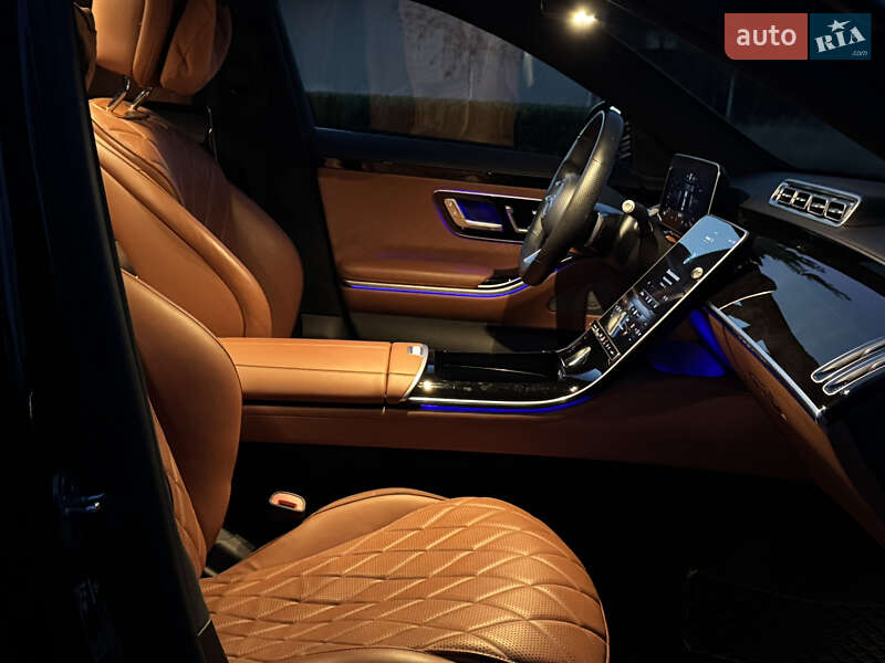 Mercedes-Benz S-Class 2021