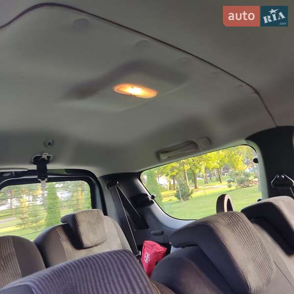 Dacia Logan MCV 2010