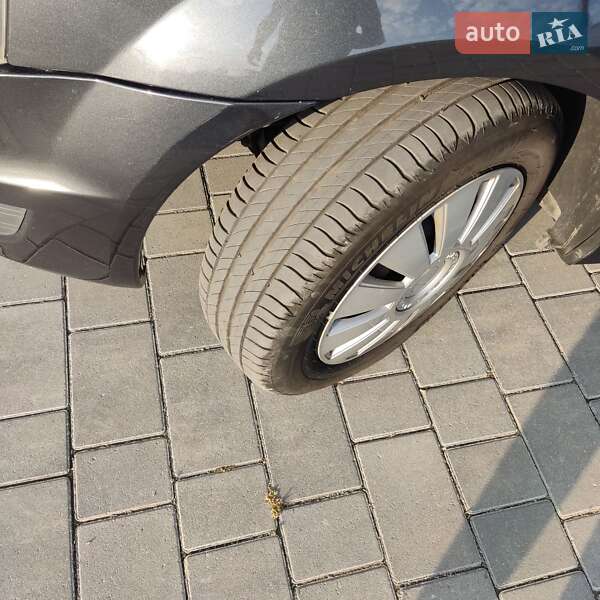 Dacia Logan MCV 2010