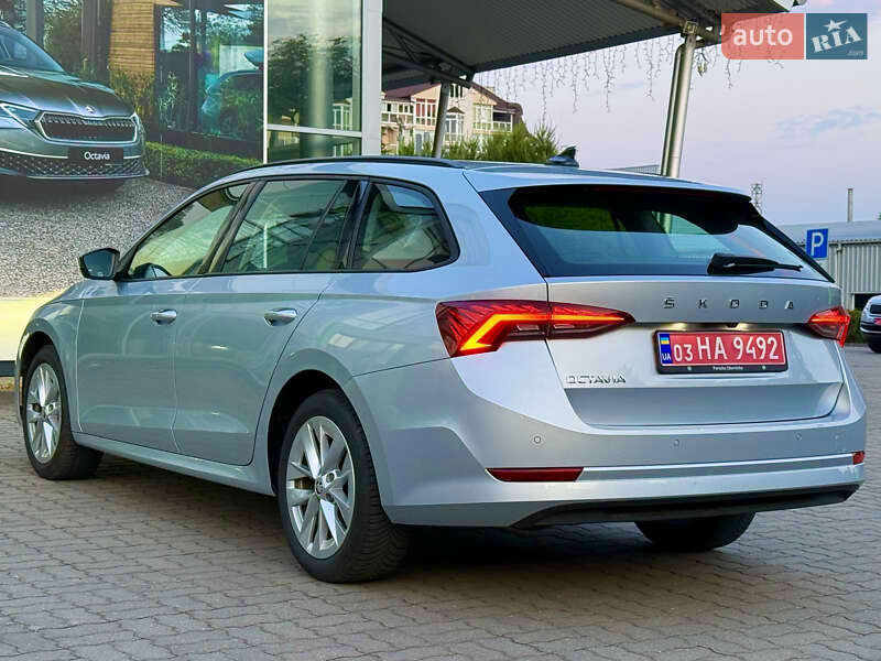 Skoda Octavia 2021