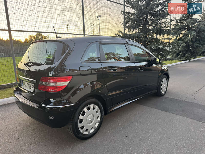 Mercedes-Benz B-Class 2009