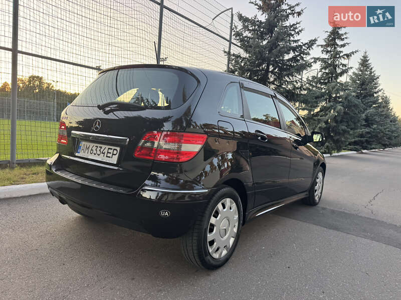 Mercedes-Benz B-Class 2009