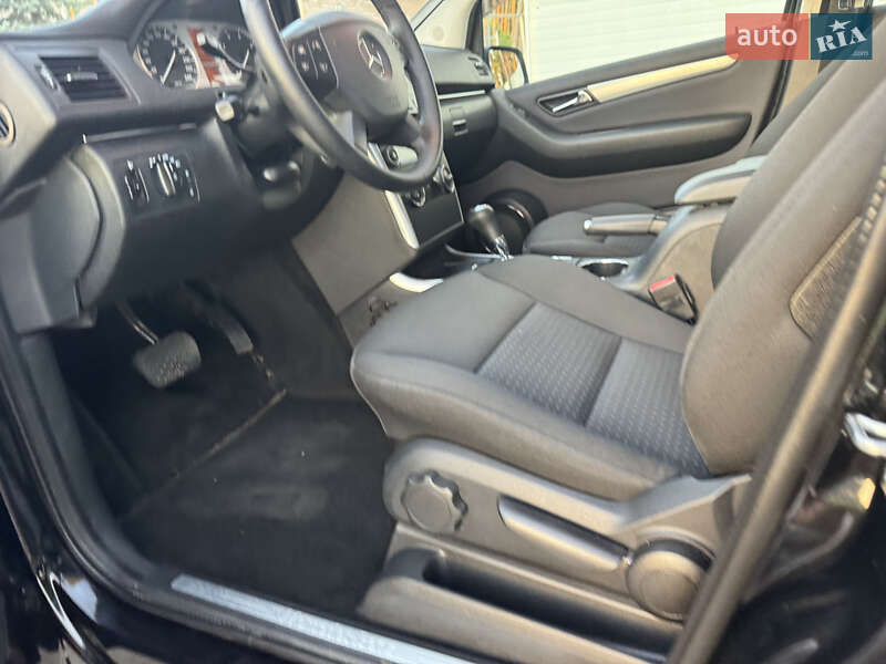 Mercedes-Benz B-Class 2009