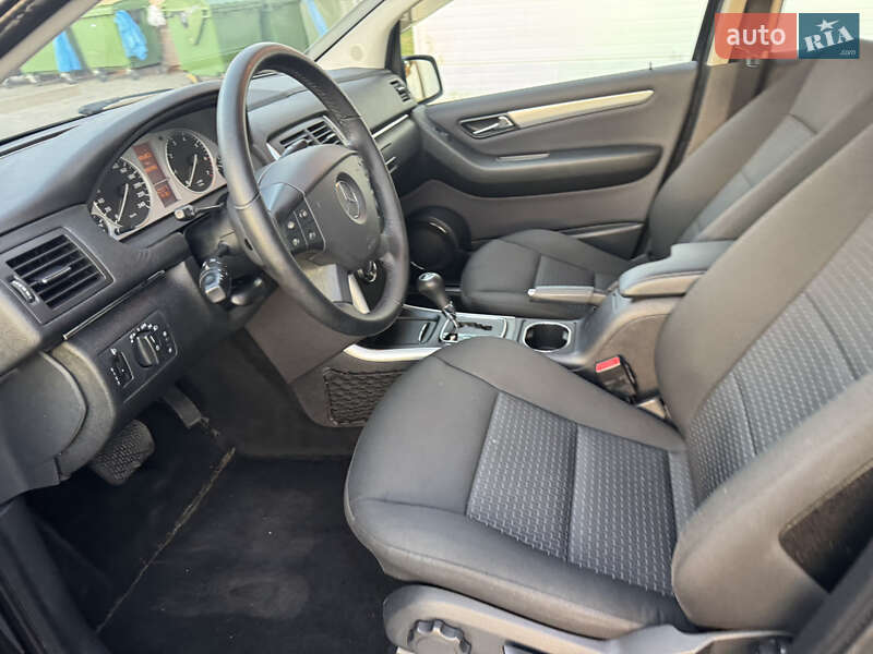 Mercedes-Benz B-Class 2009