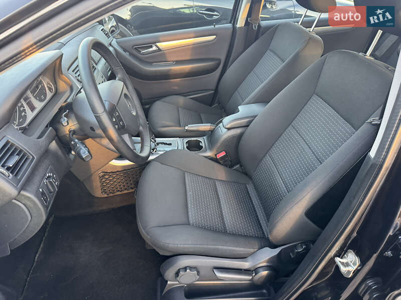 Mercedes-Benz B-Class 2009