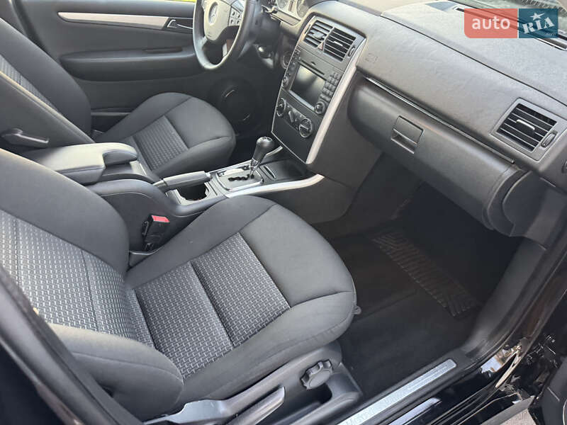 Mercedes-Benz B-Class 2009