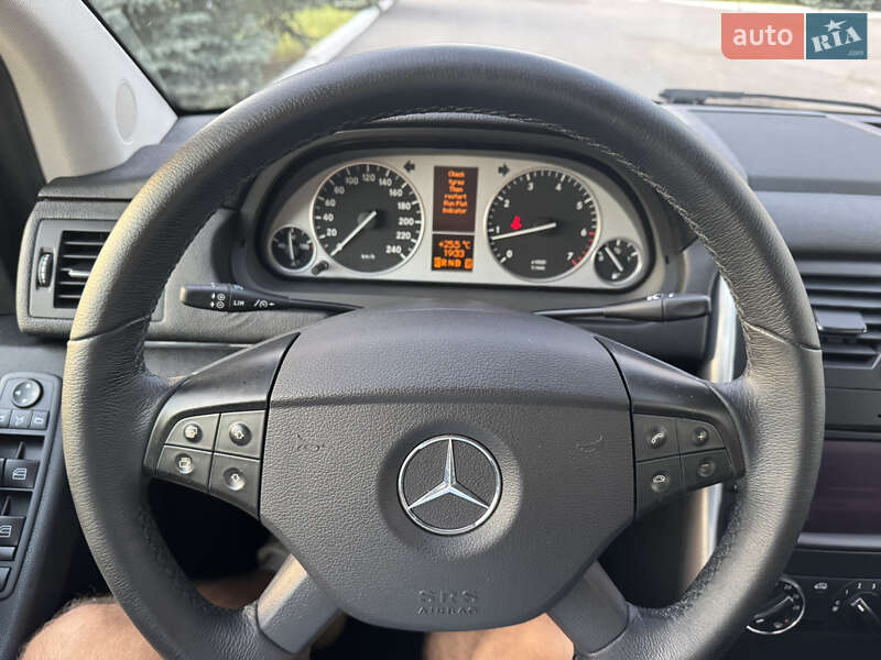 Mercedes-Benz B-Class 2009